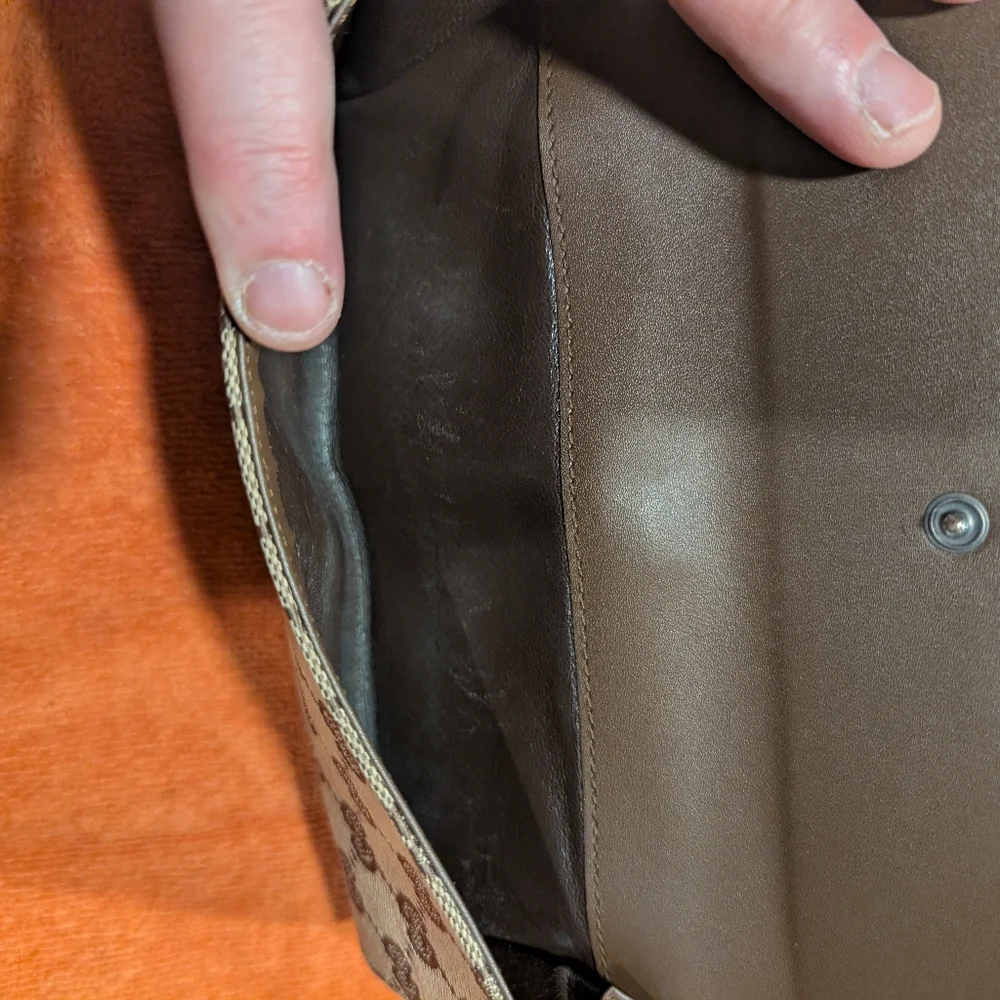 Gucci GG Jackie Piston Lock Monogram Continental Wallet - Picture 2 of 7